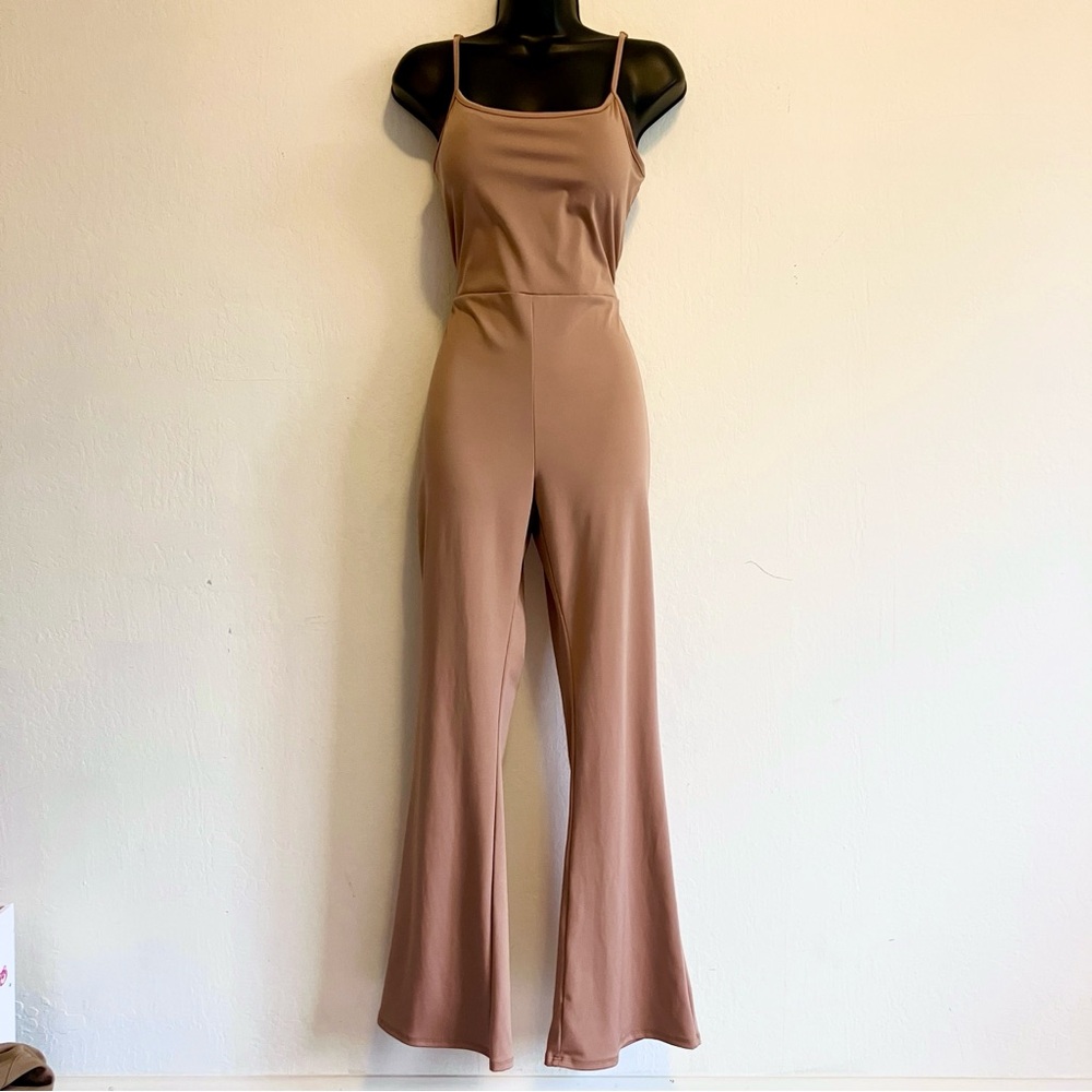NWOT No Boundaries Brown Jumpsuit Size 7-9